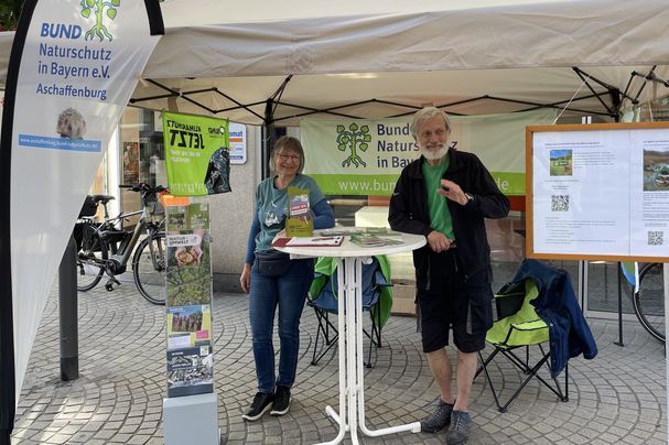 Stand bei der Demokratiemeile am 3.10.2026, Foto BN